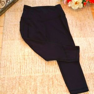 Victoria Sport Leggings.                 #86